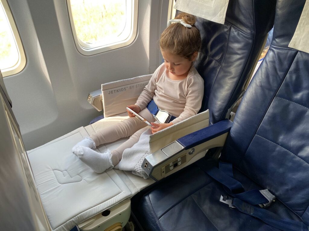 child in airplane